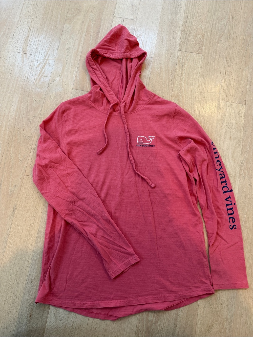Vineyard Vines Men's Coral Hooded Long-Sleeve with Navy Sleeve Script